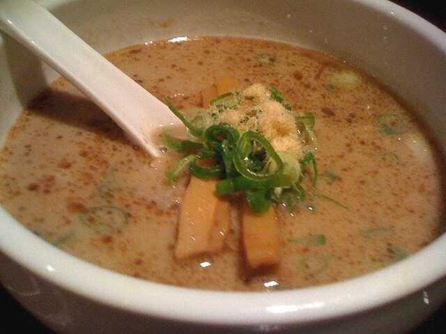 100812_サクラ_こってりつけ麺_つけ汁.jpg