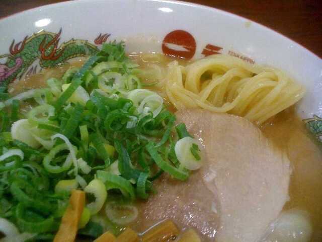 100918_天一 東生駒店_大ラーメン1.jpg