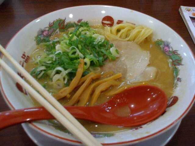 100918_天一 東生駒店_大ラーメン２.jpg