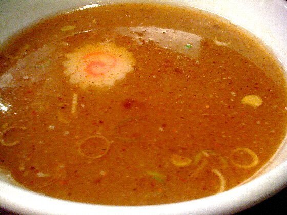 101124_煮干しラーメン玉五郎 六代目 本町店_つけ汁.jpg