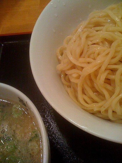 101229_夢風 枚方本店_こってり醤油つけ麺アップ.jpg