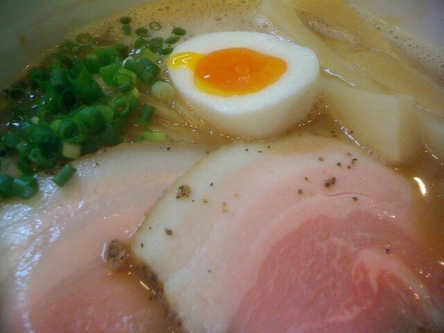 110910_みつ葉_豚CHIKIしょうゆ_大盛(700円).jpg