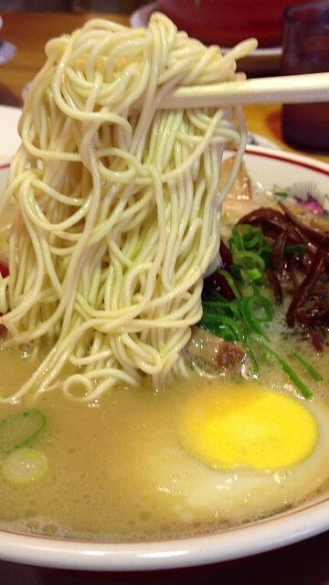 120225_虎と龍 JR奈良駅前店 _久留米の龍（こってり）麺アップ.jpg