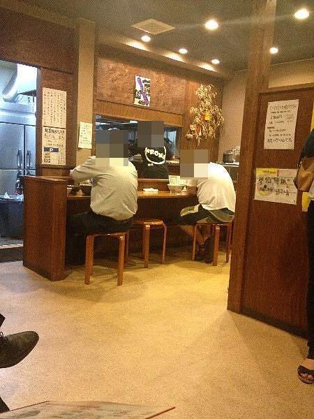 130907_麺屋NOROMA_店内1.jpg