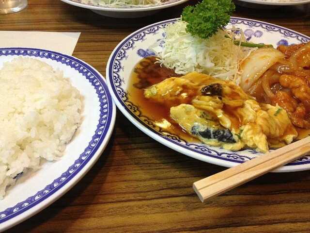 130912_平和樓_日替りランチ（小海老のチリソースと玉子焼き）650円.jpg