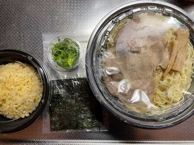 20220402_河童ラーメン_お持ち帰り河童ラーメンとやきめし.JPEG