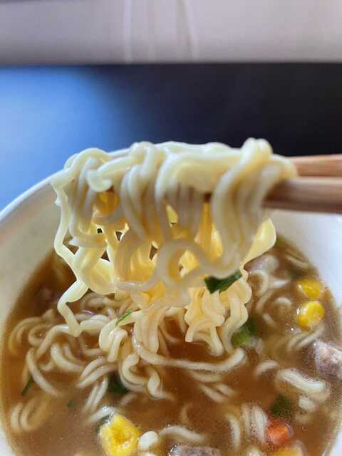20220624_ローソン味噌ラーメン6.JPEG