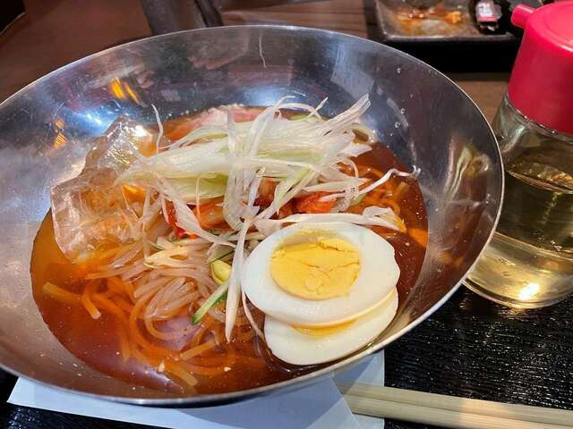 20221010_情熱ホルモン_神殿酒場_盛岡冷麺.JPG