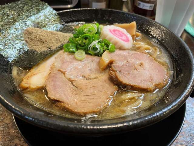 20221029_にぼしこいし_にぼこいラーメン全粒粉大盛り.JPG