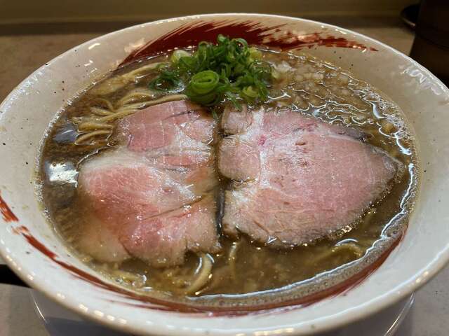 20221215_煮干しらーめんおしたに_しょうゆラーメン.JPG