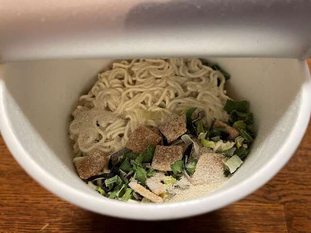 20221217_サンヨー食品一双3.JPG