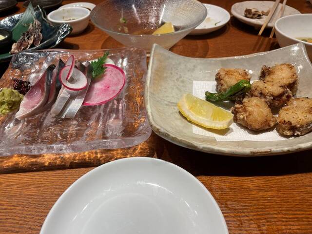 20221222_北前居酒屋 佐勘_あんこうの唐揚げ＆しめ鯖.jpg