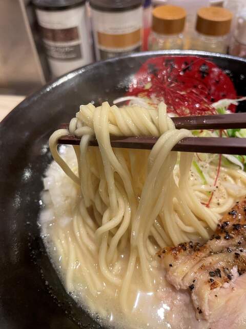 20230205_キラメキノトリ奈良店_麺リフト.jpg