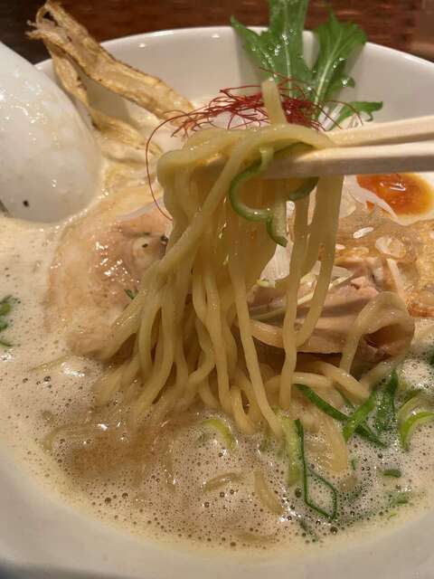 20230430_ふじ門製麺_麺リフト.jpg