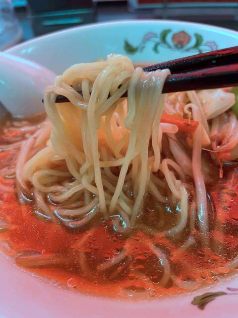 20230510_王将富雄_野菜ラーメン麺リフト.jpg