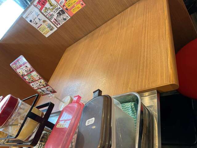 20230604_町田商店法隆寺店_テーブル席.jpg