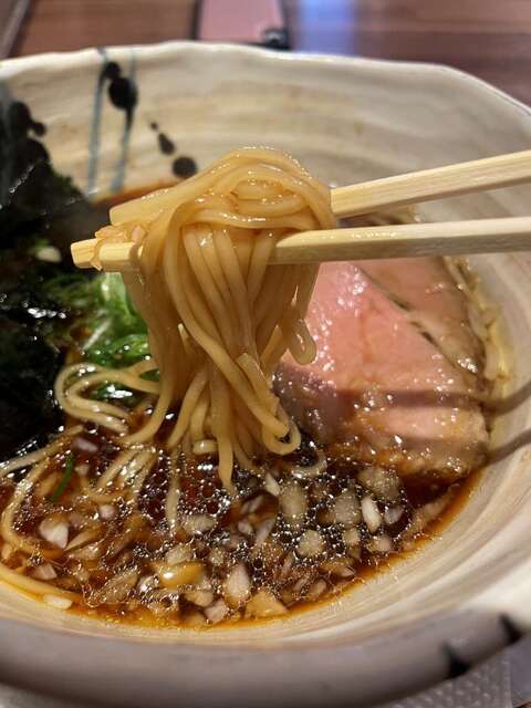 20230723_みなみ食堂_濃口醤油麺リフト.jpg