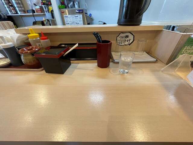 20230926_麵屋龍新大宮_カウンター.jpg