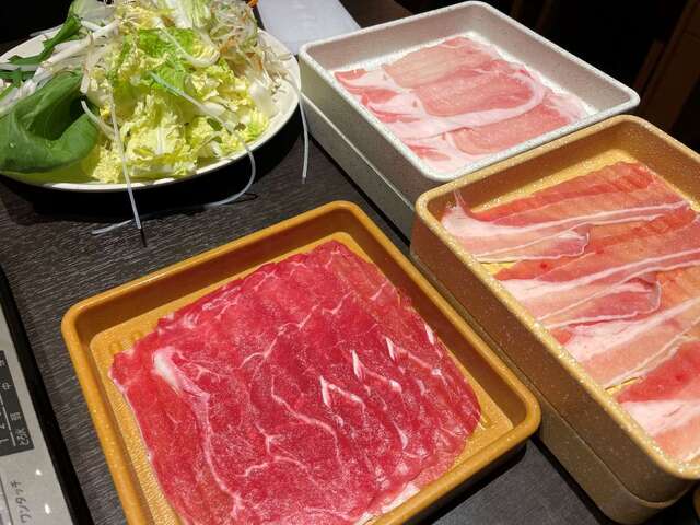 20231111_しゃぶ葉_肉各種.jpg