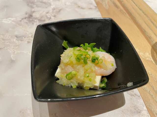20240222_京鼎樓小館ららぽーと門真_前菜-海老と豆腐のネギソース掛け.jpg