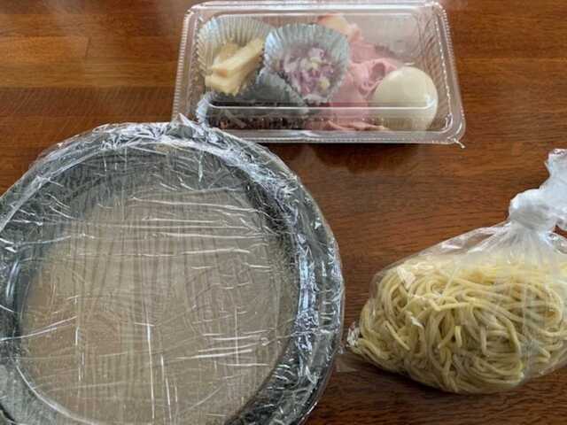 魚介豚骨大盛味玉付_生麺セット.jpg