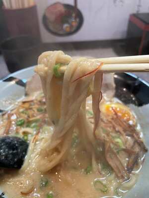 20241006_どろそば将_どろどろそば麺リフト.JPG