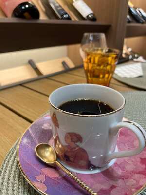 20241006_キャーヴ・デ・ザルティバー_食後コーヒー.JPG